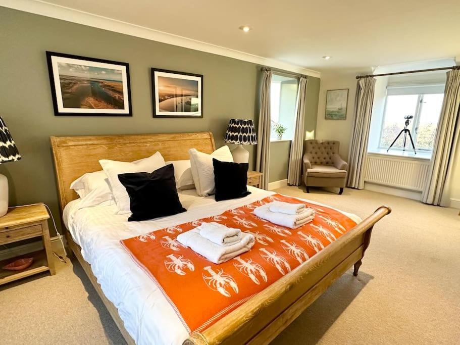 New! Blakeney. Harbour View Blakeney  Buitenkant foto