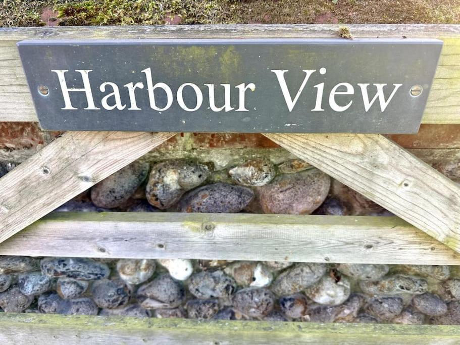New! Blakeney. Harbour View Blakeney  Buitenkant foto